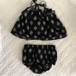 Baby girl 2 piece outfit 🖤